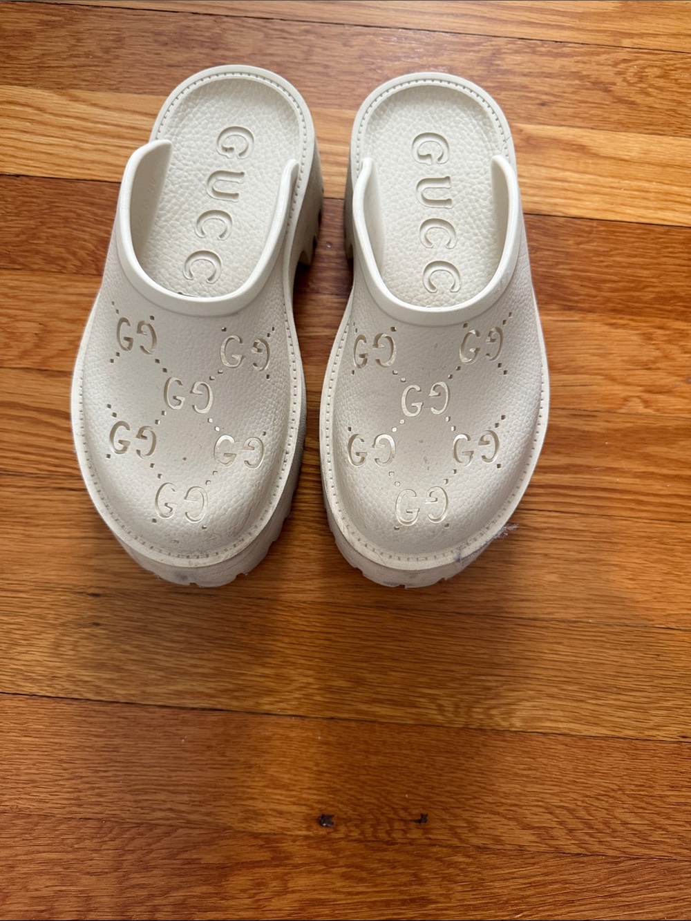 Gucci White Rubber Logo Clogs